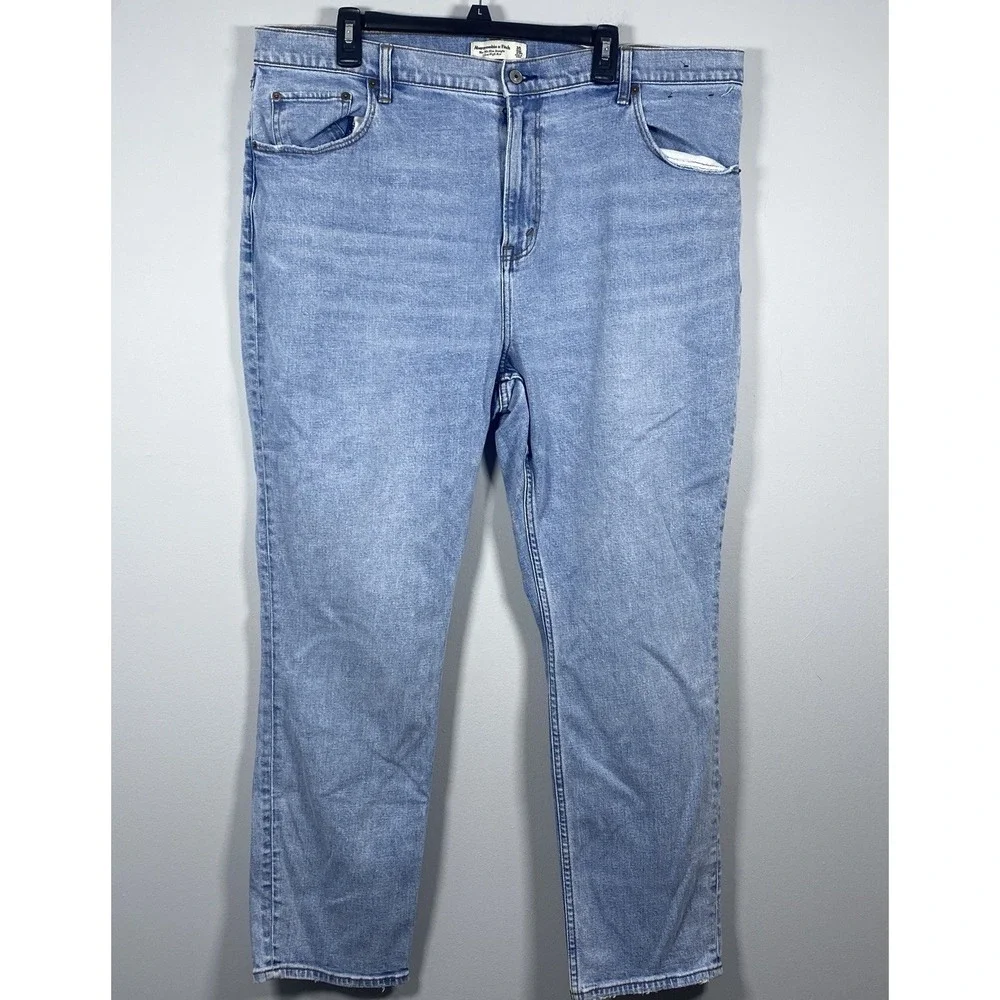 Abercrombie & Fitch 90's Slim Straight Ultra High Rise Curve Love Jeans 35 20s